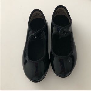 Black Tap Shoes. Toddler 6M
